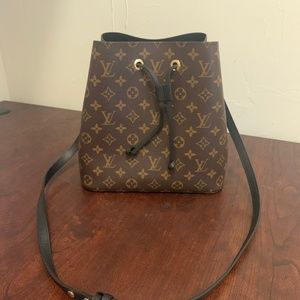 NEVER USED Louis Vuitton NéoNoé